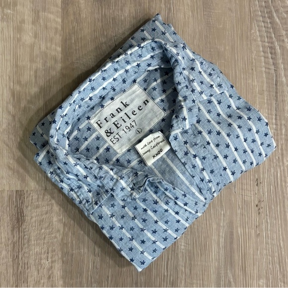 Frank & Eileen Grayson Shirt Women’s Large Blue Star Print Button Up Long Sleeve